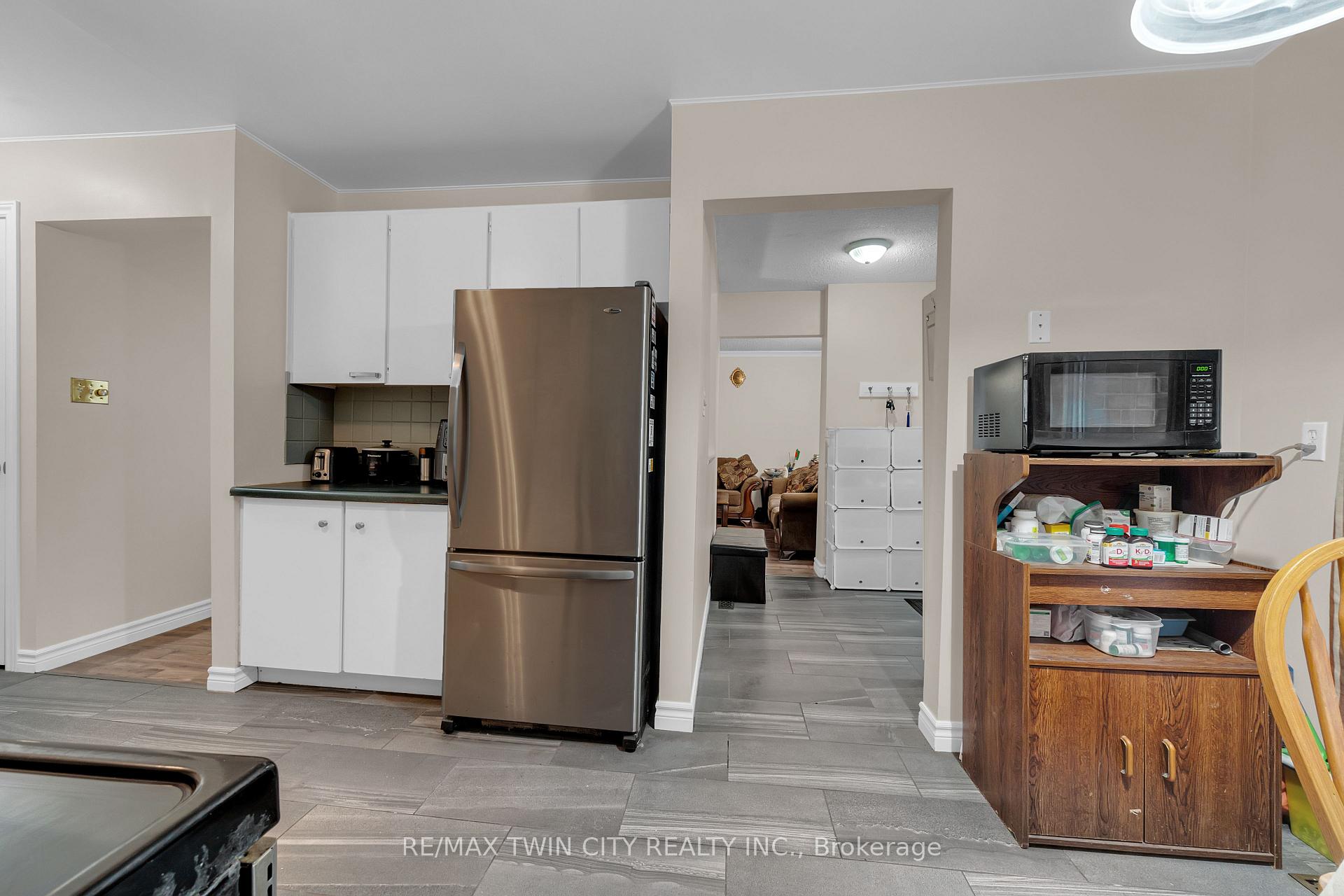 Photo 11 of Unit 121, 45 Marksam Road, Guelph, Willow West/Sugarbush/West Acres — HOMEH