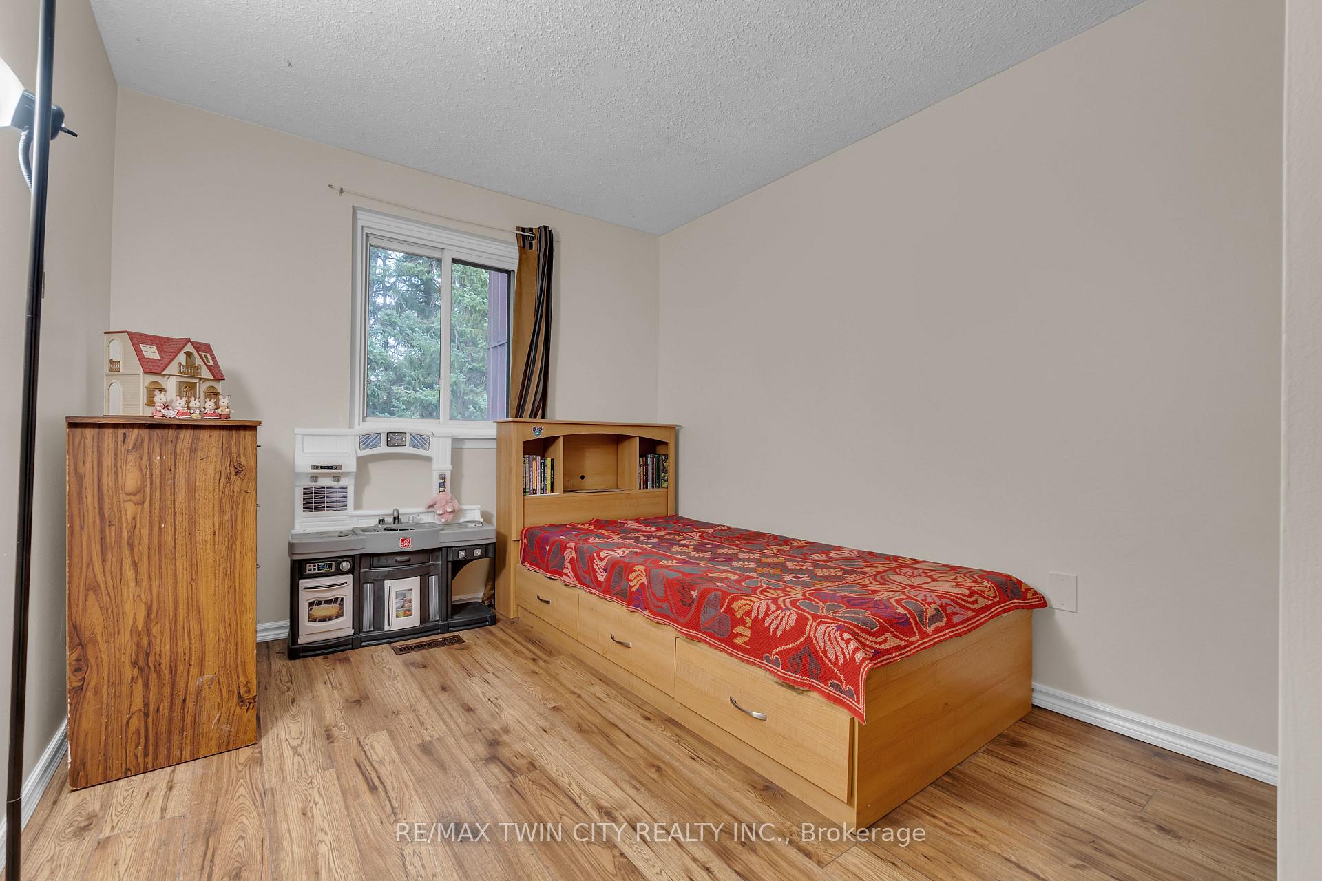 Photo 17 of Unit 121, 45 Marksam Road, Guelph, Willow West/Sugarbush/West Acres — HOMEH