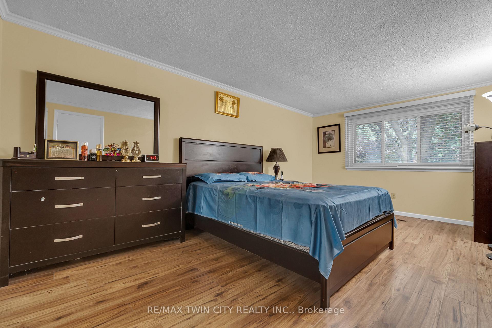 Photo 19 of Unit 121, 45 Marksam Road, Guelph, Willow West/Sugarbush/West Acres — HOMEH