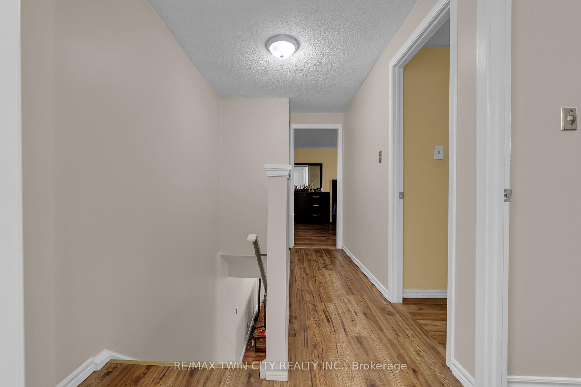 Photo 25 of Unit 121, 45 Marksam Road, Guelph, Willow West/Sugarbush/West Acres — HOMEH