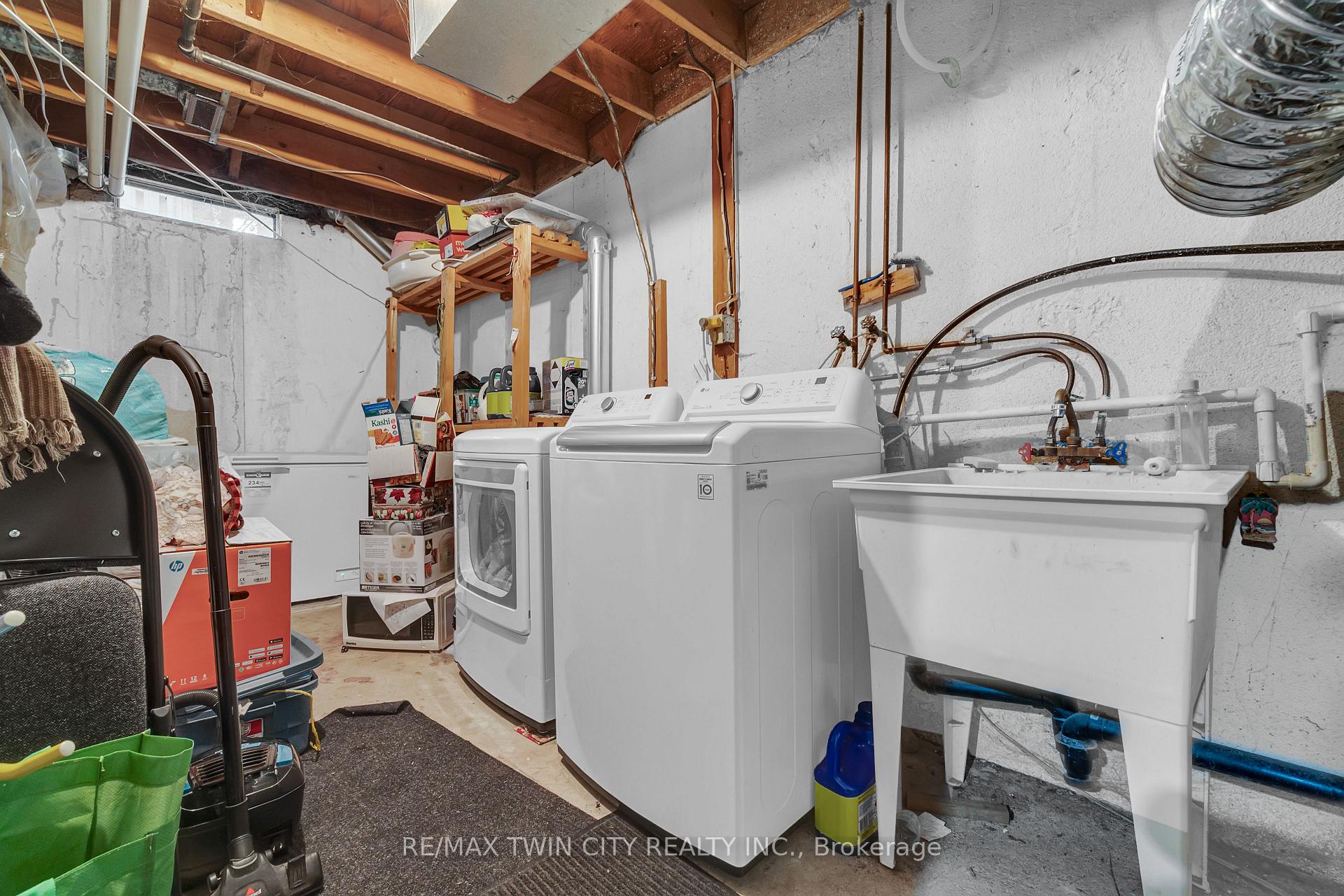 Photo 33 of Unit 121, 45 Marksam Road, Guelph, Willow West/Sugarbush/West Acres — HOMEH