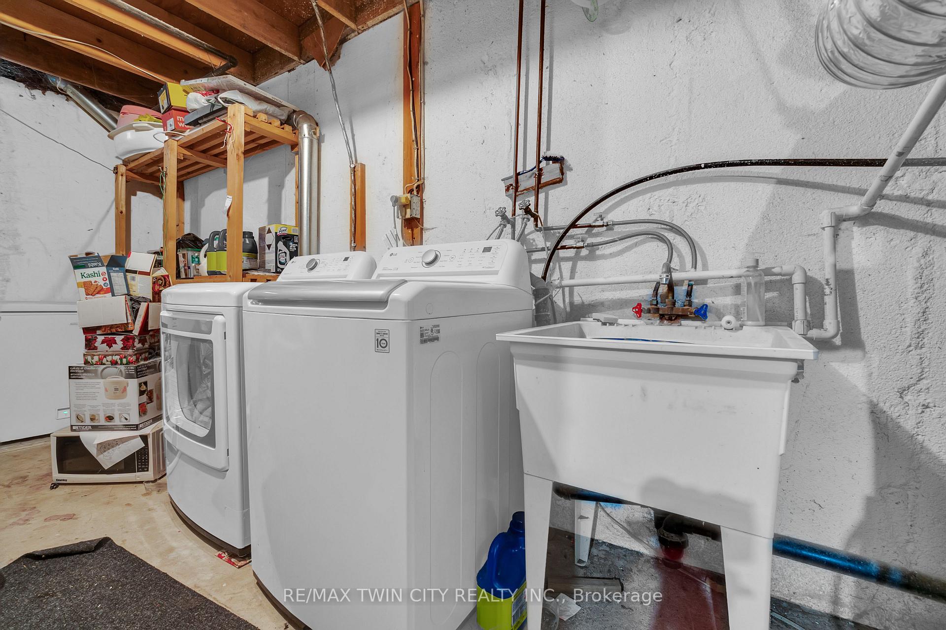 Photo 34 of Unit 121, 45 Marksam Road, Guelph, Willow West/Sugarbush/West Acres — HOMEH