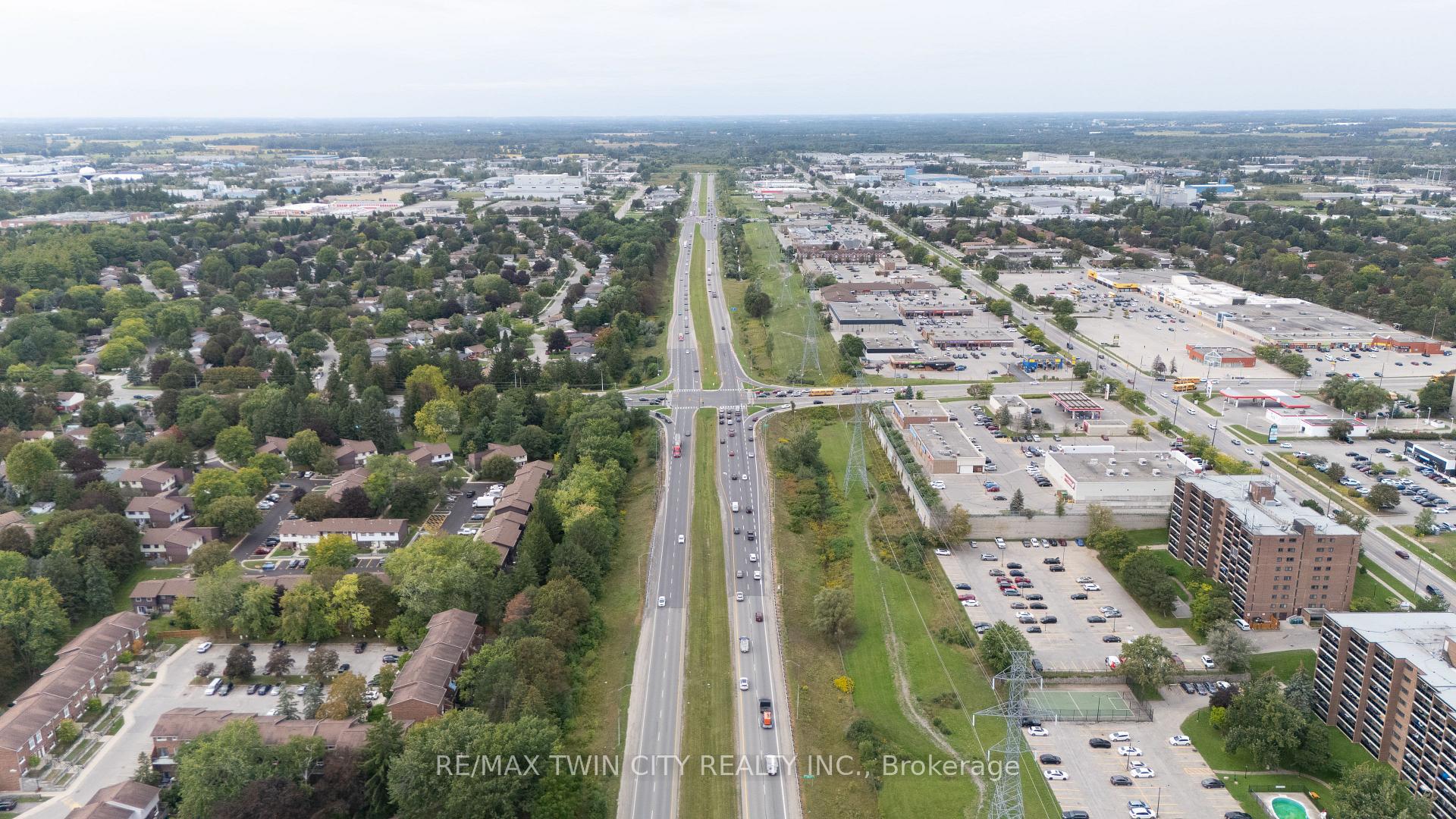 Photo 37 of Unit 121, 45 Marksam Road, Guelph, Willow West/Sugarbush/West Acres — HOMEH