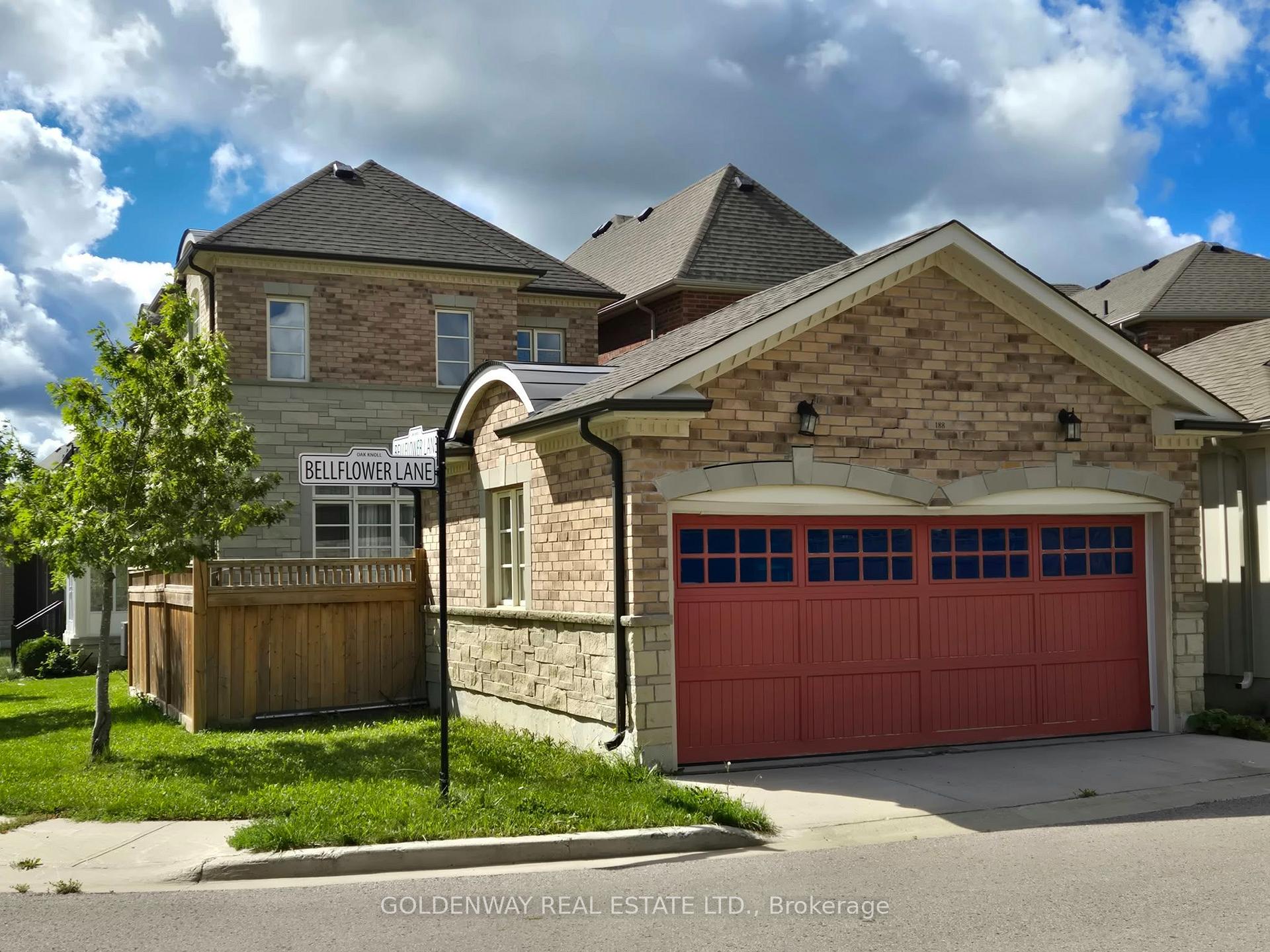 Photo 3 of 188 Paradelle Drive, Richmond Hill, Oak Ridges Lake Wilcox — HOMEH