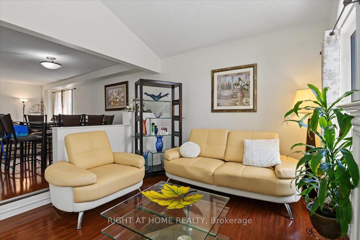 Photo 11 of 1350 Wadebridge Crescent, Oshawa, Eastdale — HOMEH