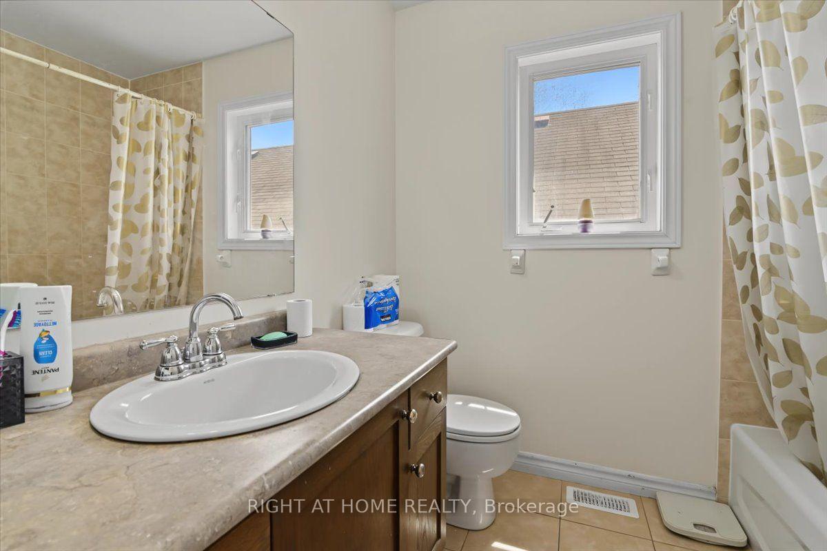 Photo 24 of 1350 Wadebridge Crescent, Oshawa, Eastdale — HOMEH
