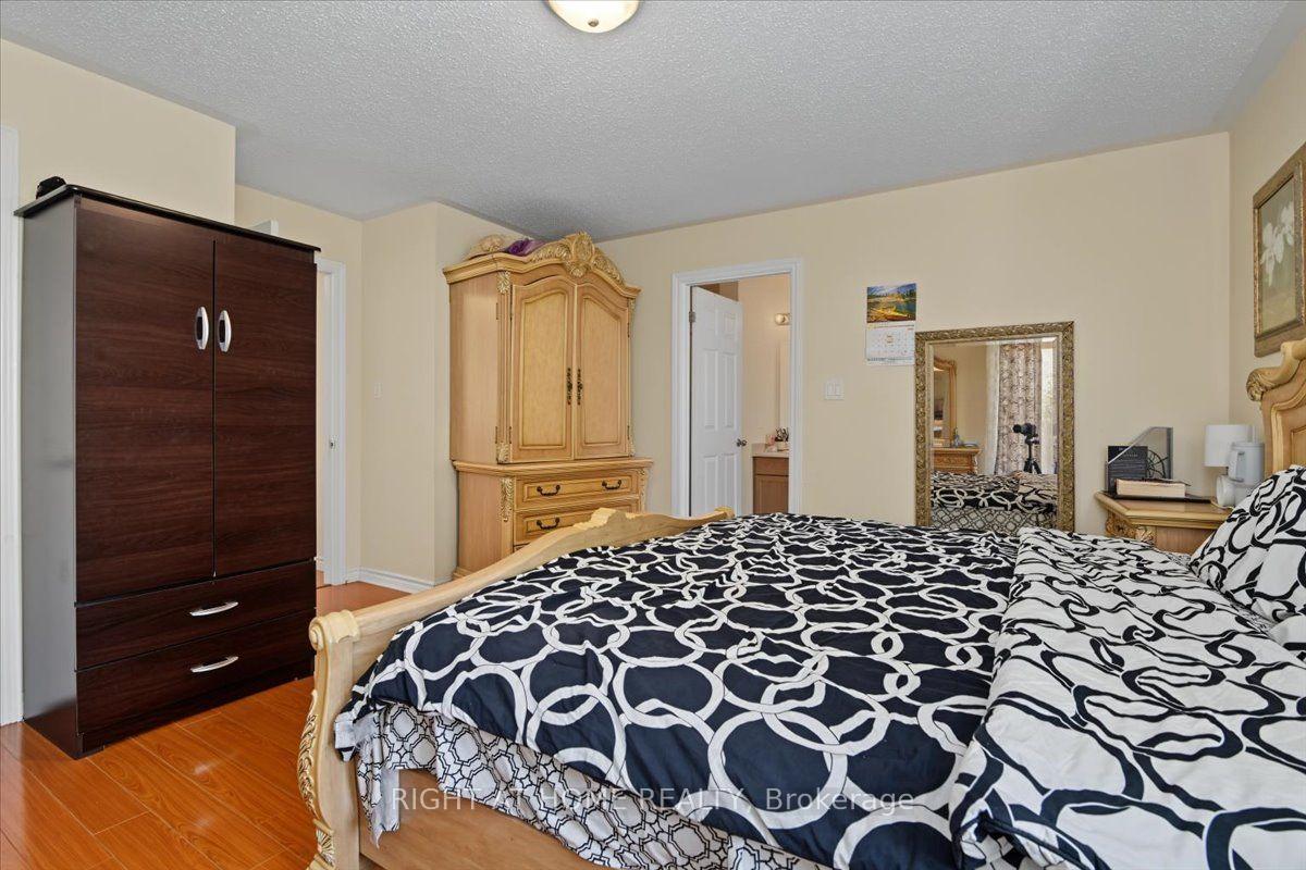 Photo 27 of 1350 Wadebridge Crescent, Oshawa, Eastdale — HOMEH