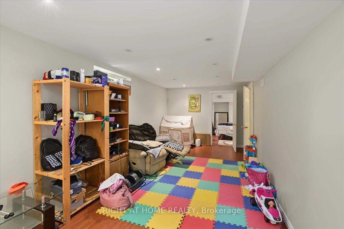 Photo 35 of 1350 Wadebridge Crescent, Oshawa, Eastdale — HOMEH