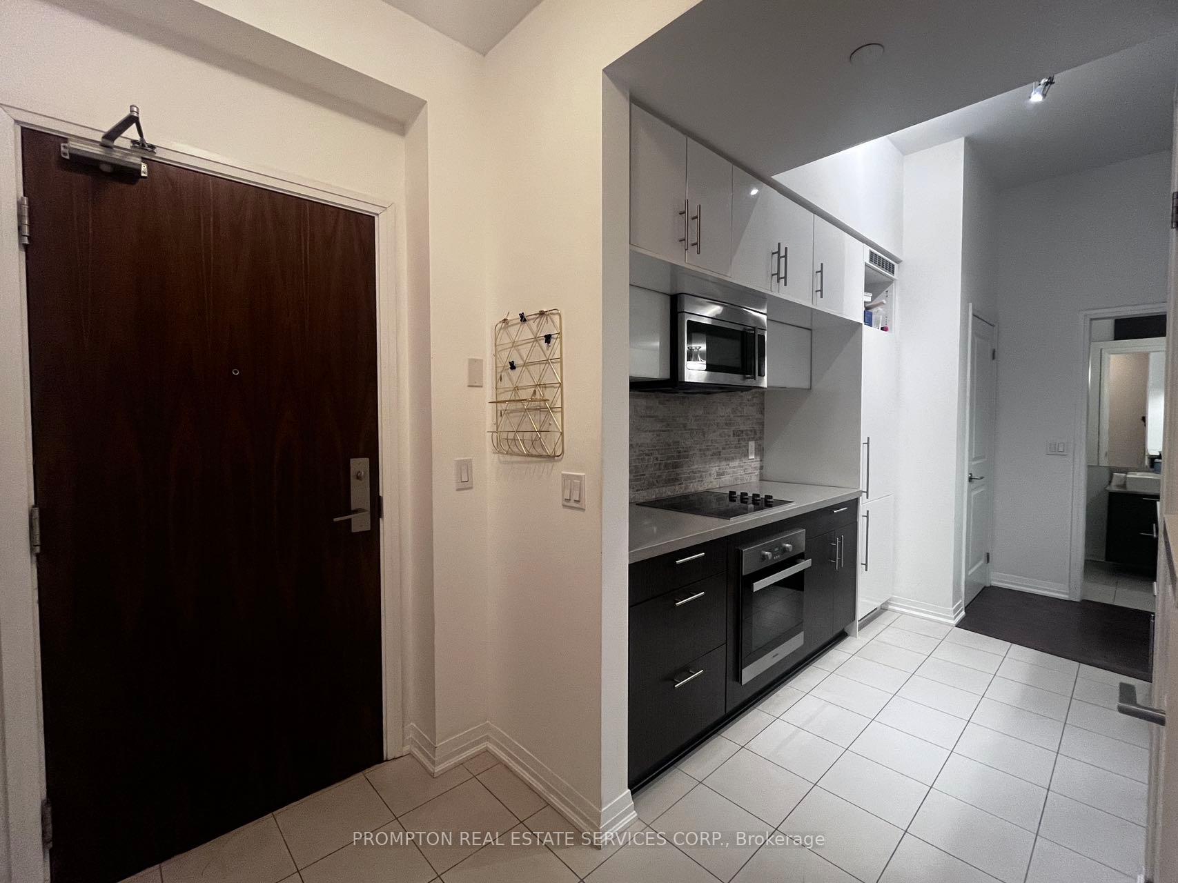 Photo 2 of Unit 207, 8 Mercer Street, Toronto, Waterfront Communities — HOMEH