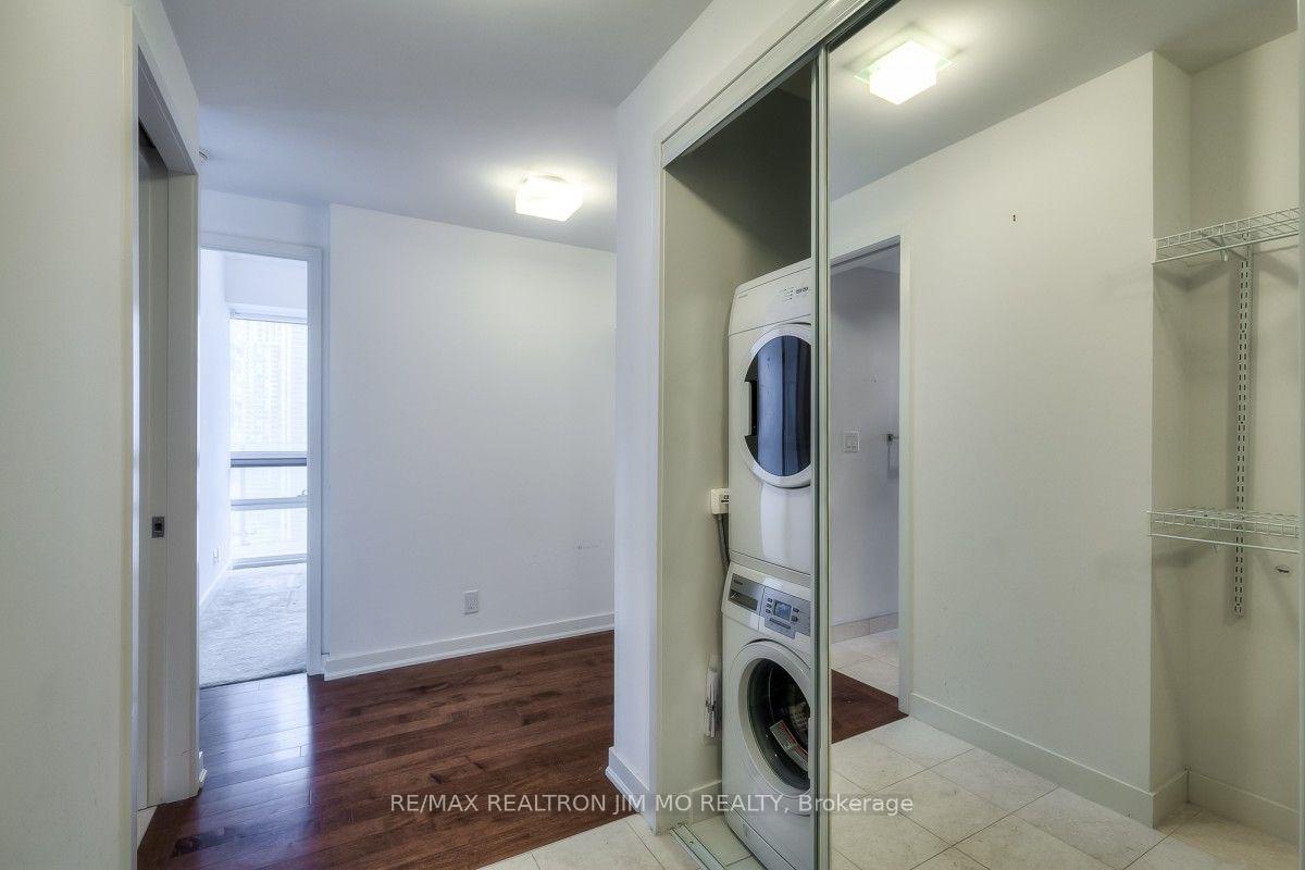 Photo 10 of Unit 2610, 12 York Street, Toronto, Waterfront Communities — HOMEH