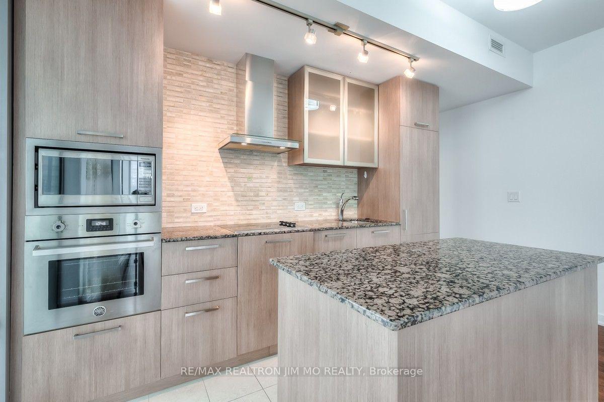 Photo 15 of Unit 2610, 12 York Street, Toronto, Waterfront Communities — HOMEH