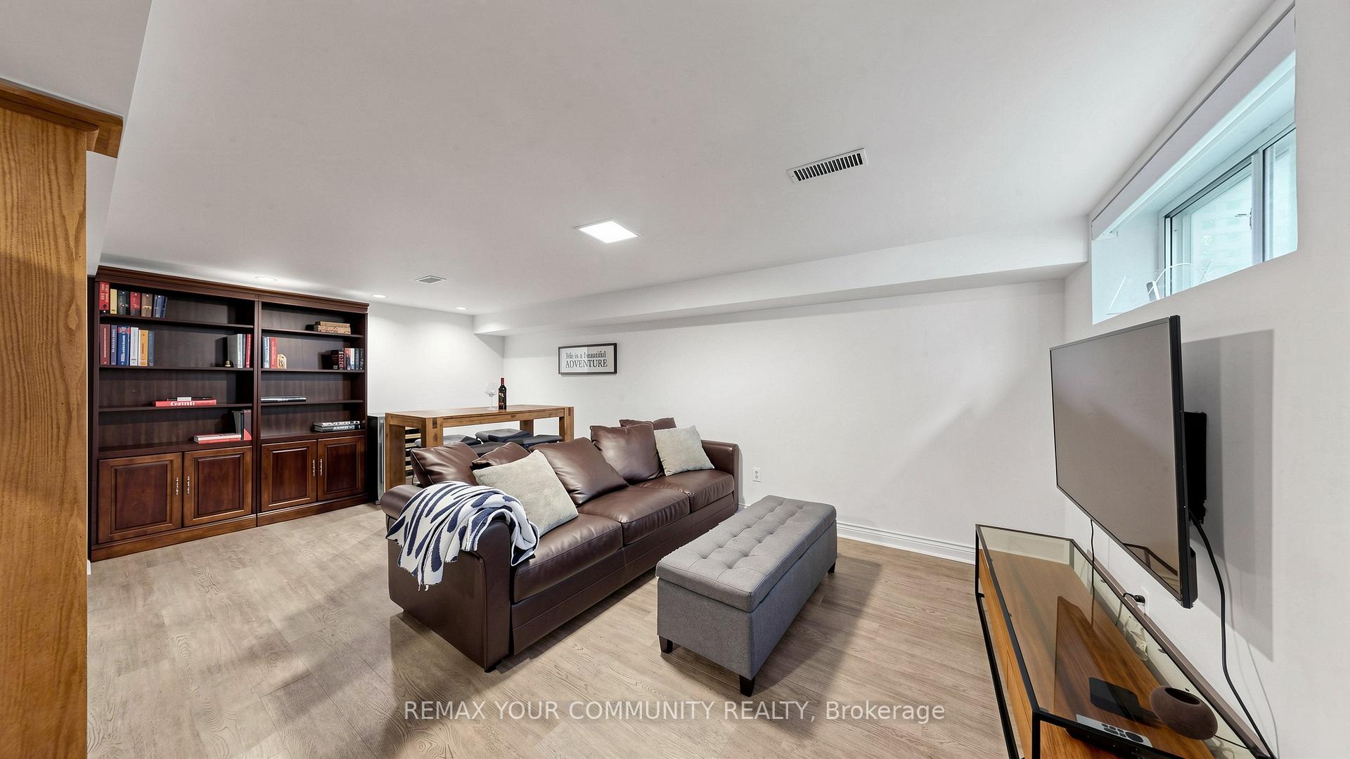 Photo 24 of 6 Athlone Road, Toronto, East York — HOMEH