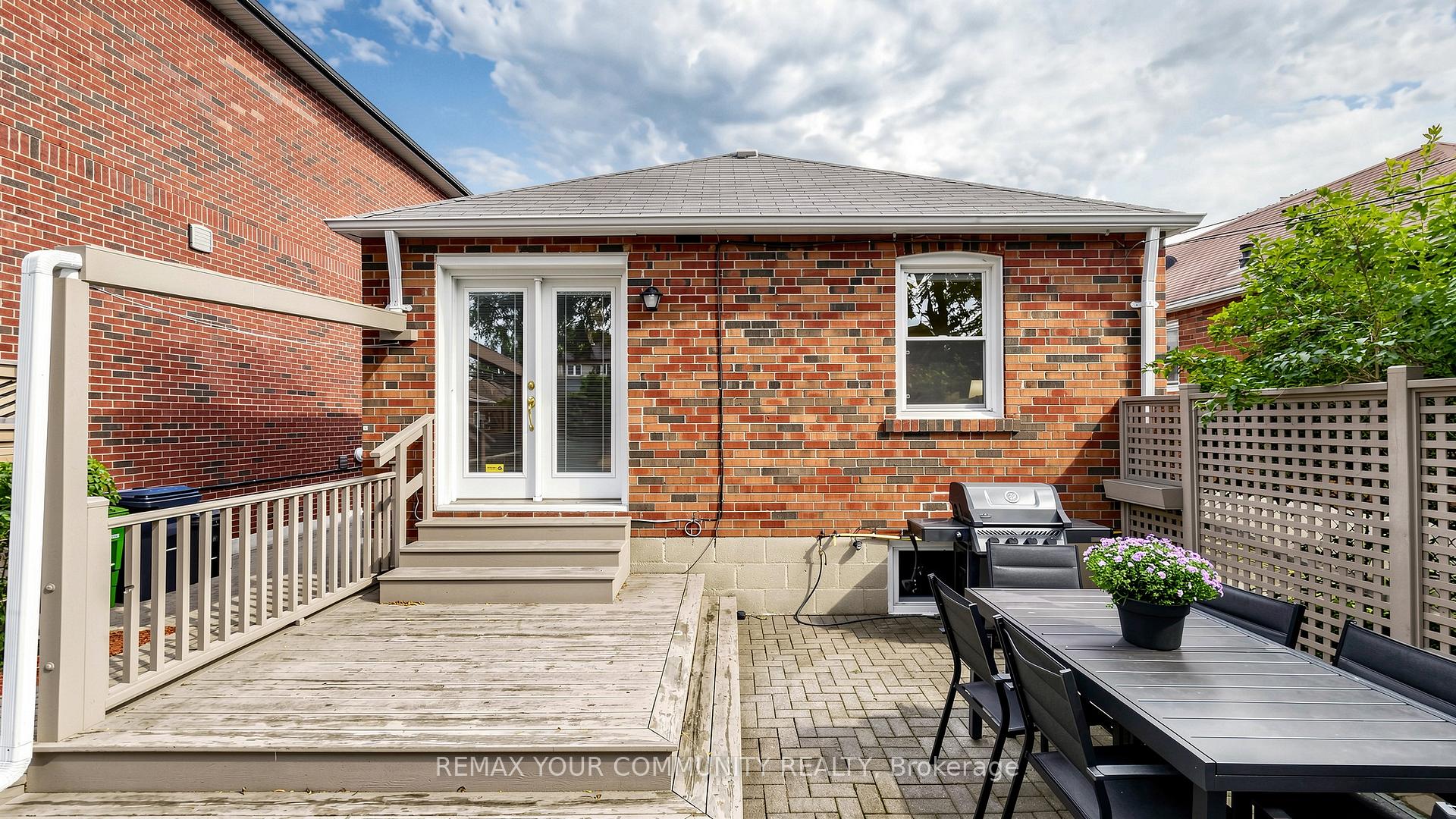 Photo 32 of 6 Athlone Road, Toronto, East York — HOMEH