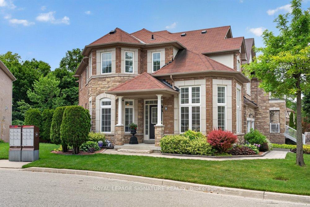 Photo 1 of 5 Broderick Place, Scarborough, Clairlea-Birchmount — HOMEH