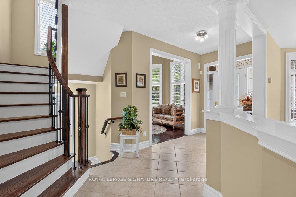 Photo 11 of 5 Broderick Place, Scarborough, Clairlea-Birchmount — HOMEH