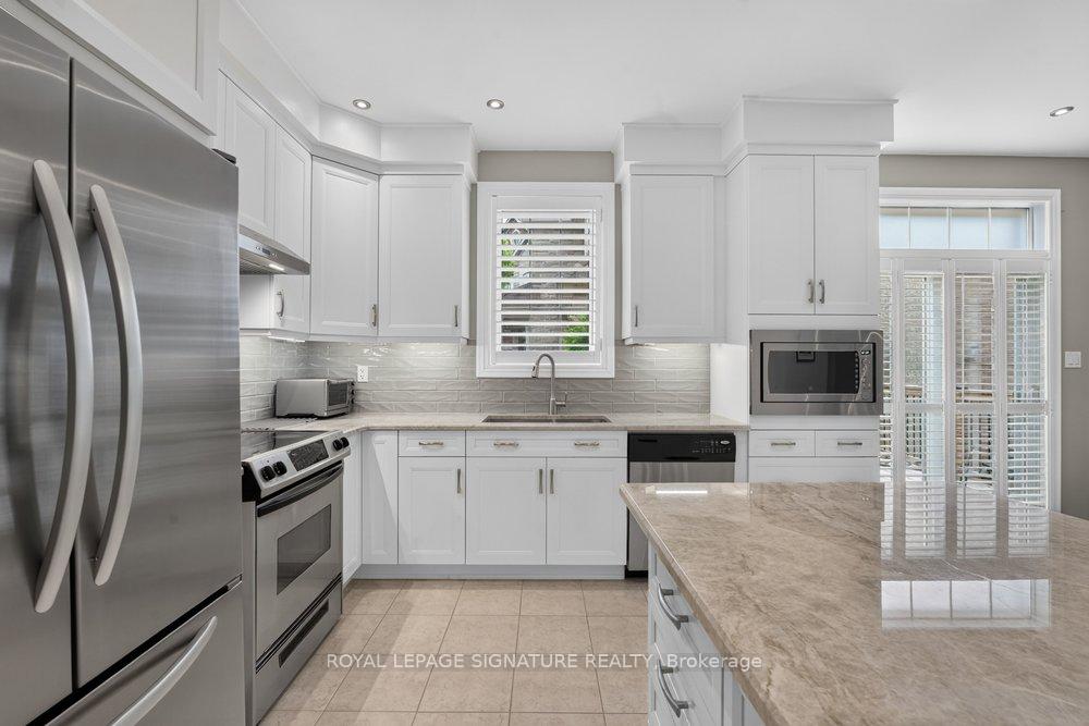 Photo 14 of 5 Broderick Place, Scarborough, Clairlea-Birchmount — HOMEH