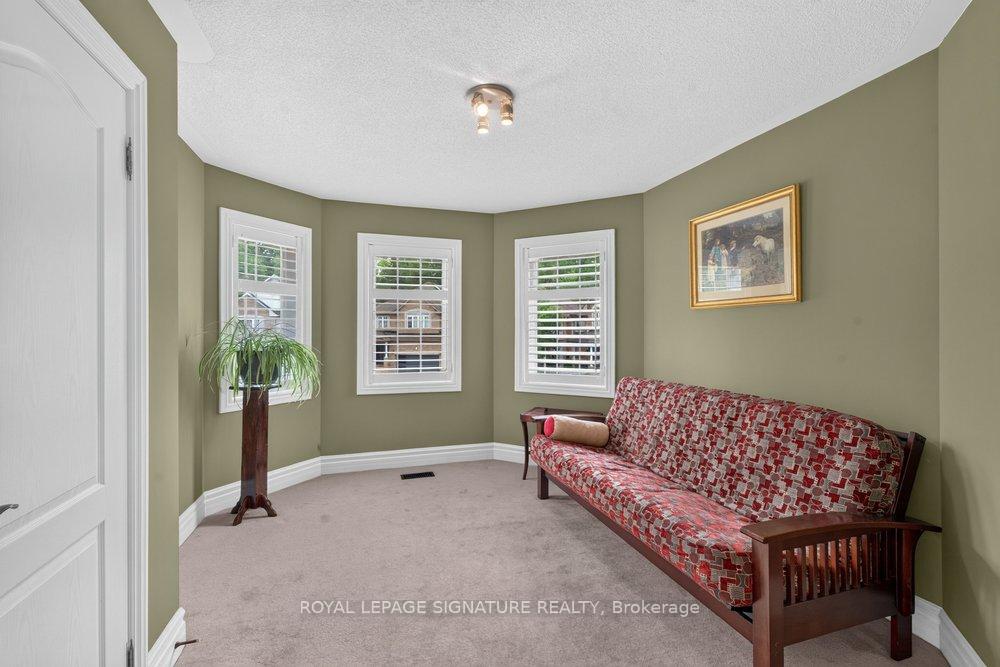 Photo 37 of 5 Broderick Place, Scarborough, Clairlea-Birchmount — HOMEH