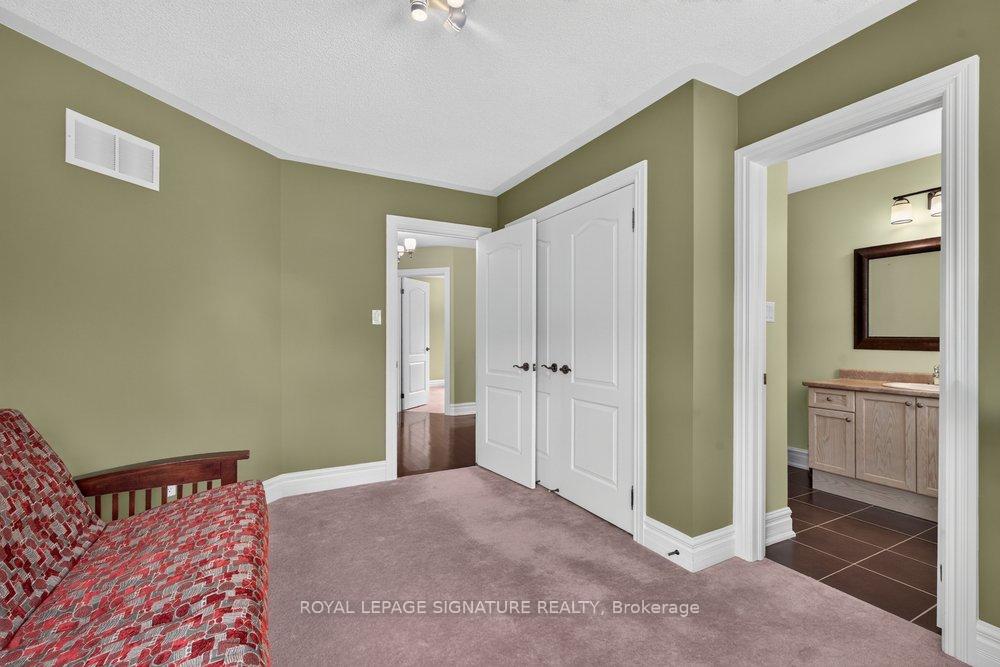 Photo 38 of 5 Broderick Place, Scarborough, Clairlea-Birchmount — HOMEH