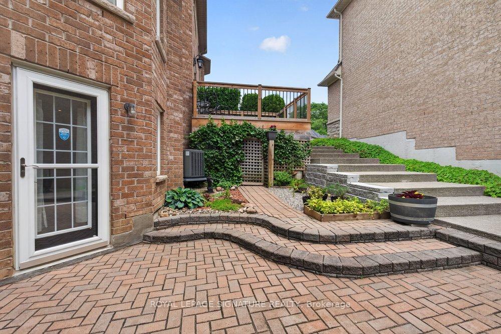Photo 46 of 5 Broderick Place, Scarborough, Clairlea-Birchmount — HOMEH