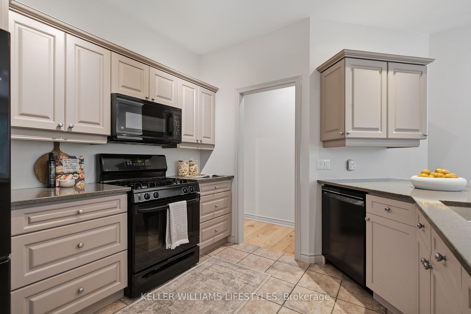 Photo 22 of Unit 61, 1040 Riverside Drive, London, North Q — HOMEH