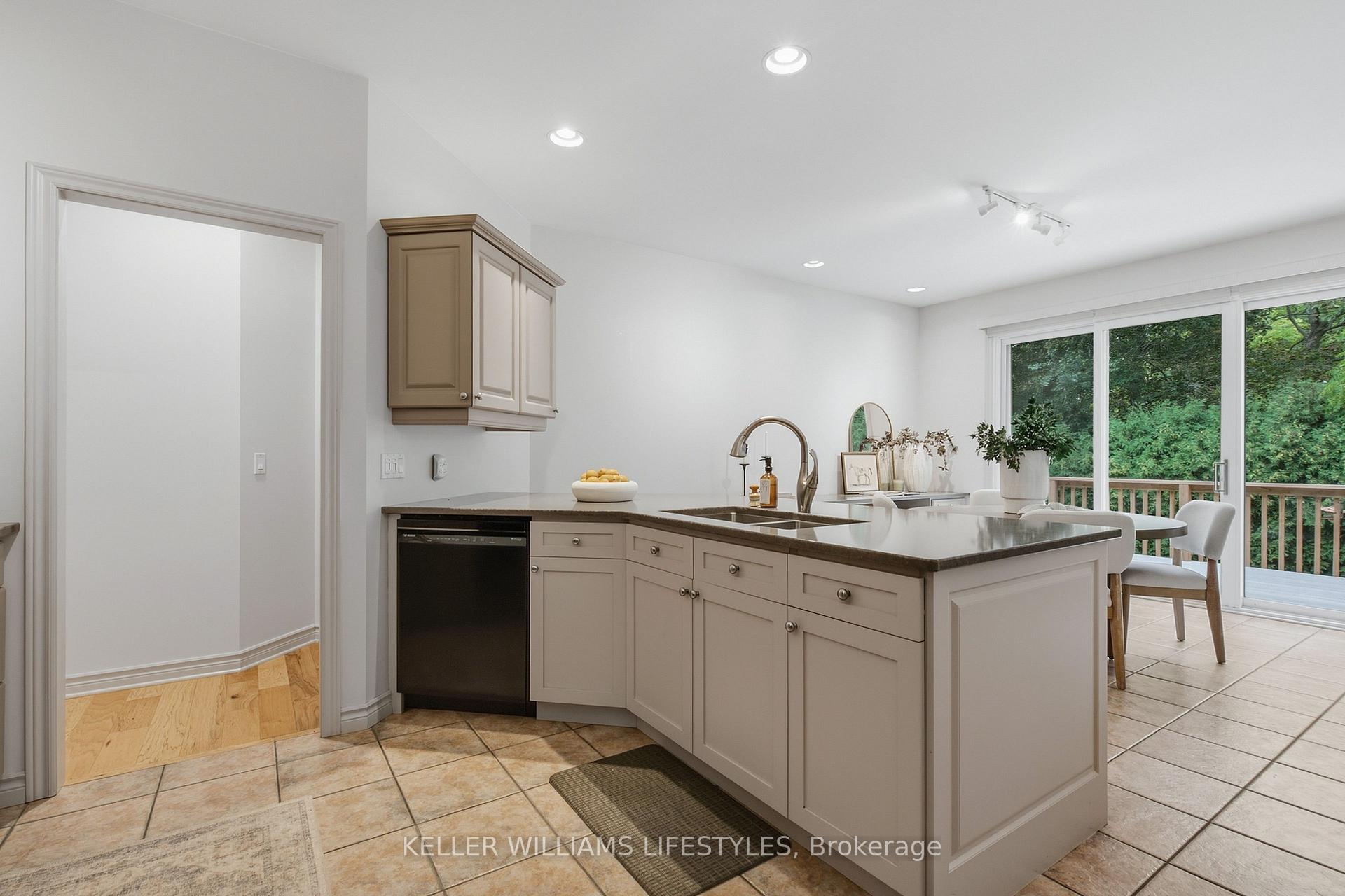 Photo 24 of Unit 61, 1040 Riverside Drive, London, North Q — HOMEH