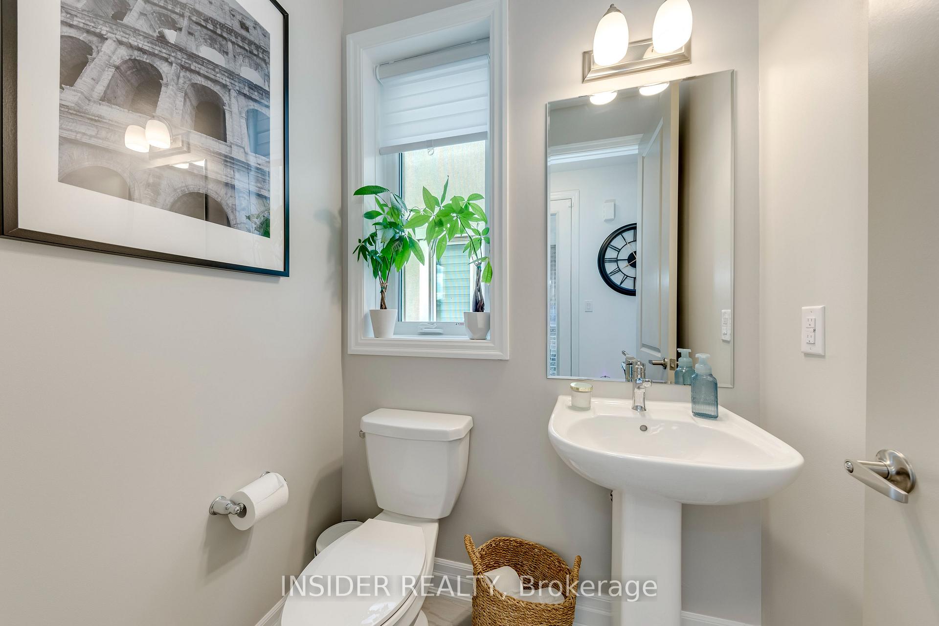 Photo 18 of 1915 Thames Circle, Milton, Bowes — HOMEH