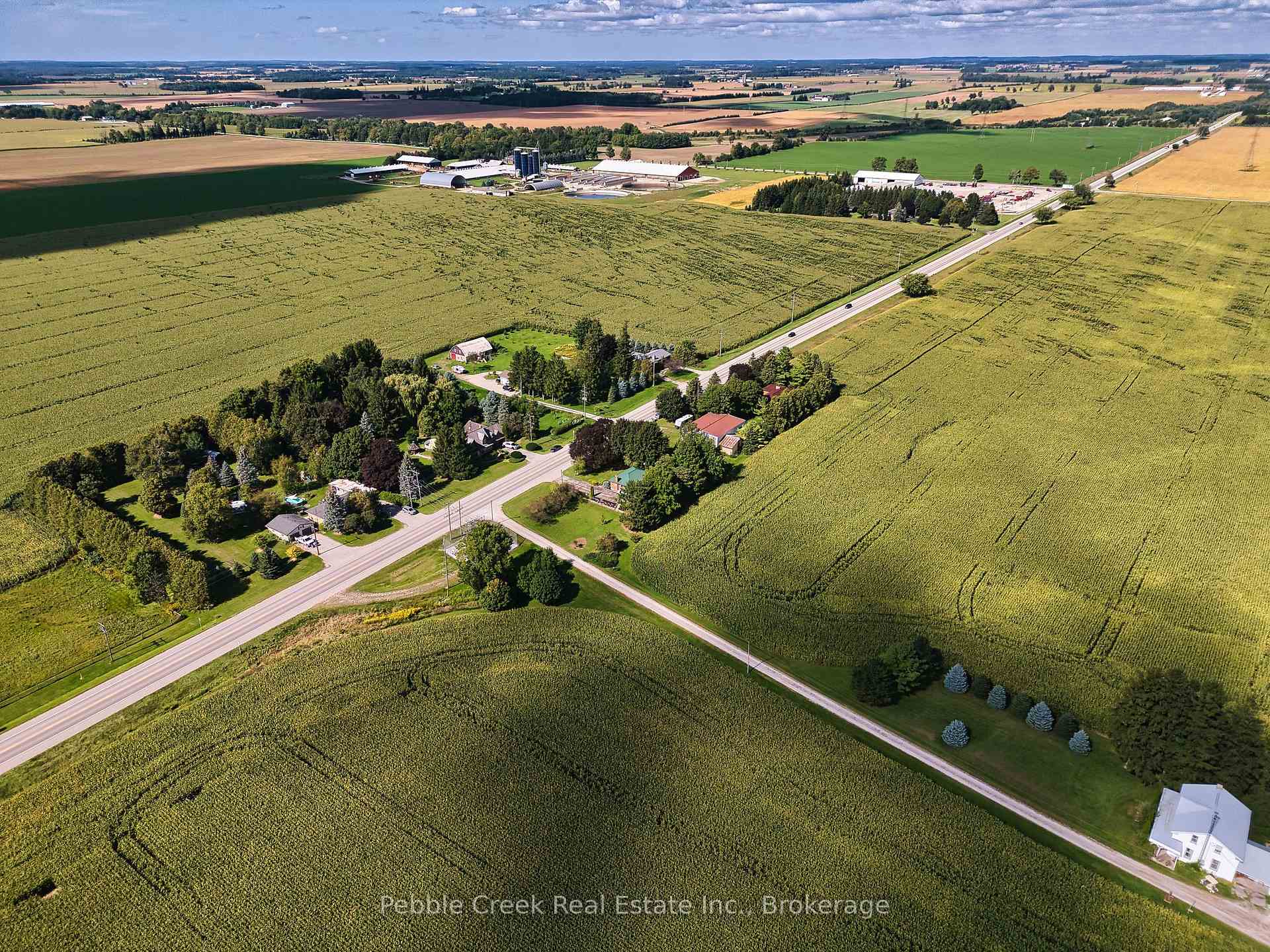Photo 33 of 80256 North Line, Huron East, Seaforth — HOMEH