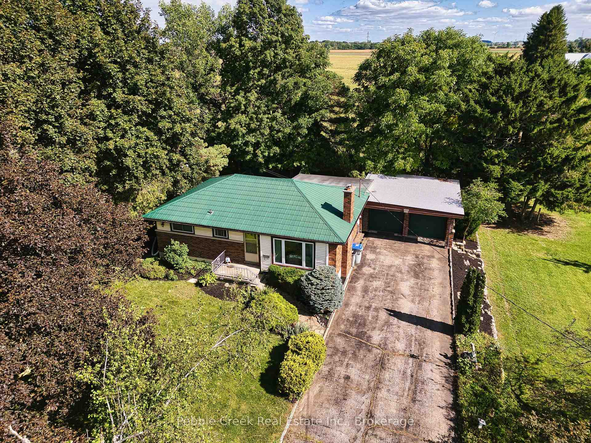 Photo 39 of 80256 North Line, Huron East, Seaforth — HOMEH