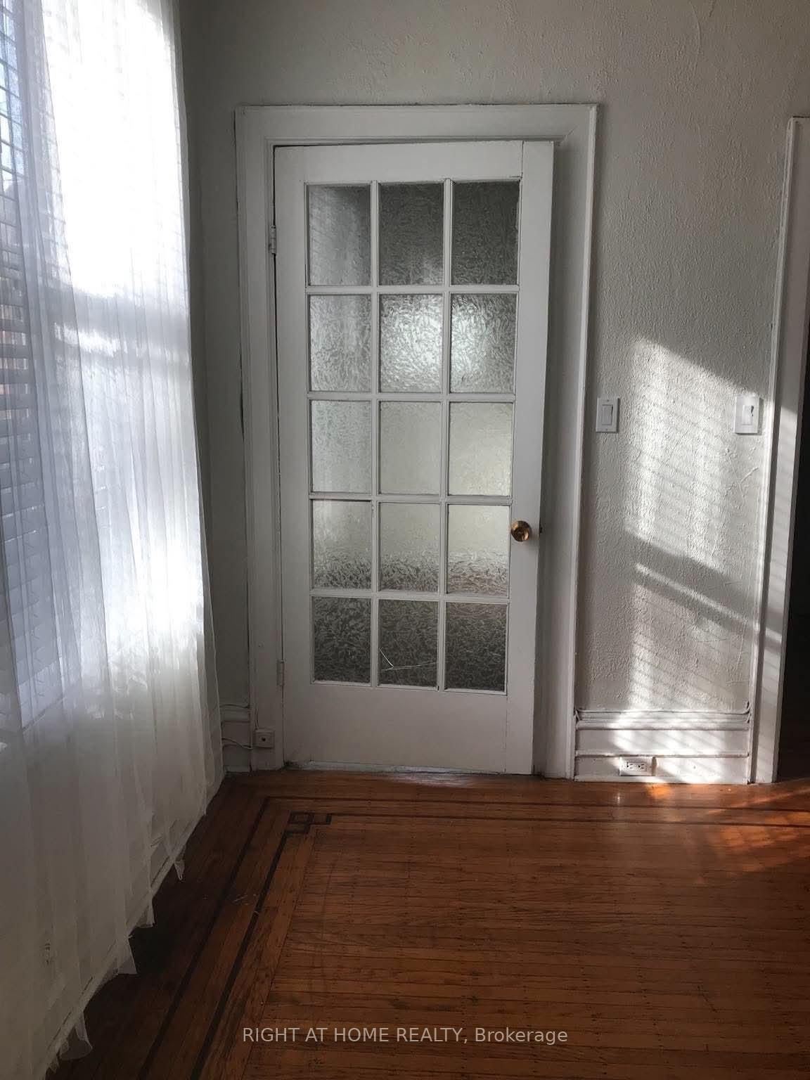 Photo 12 of 57 Locke Street S, Hamilton, Strathcona — HOMEH