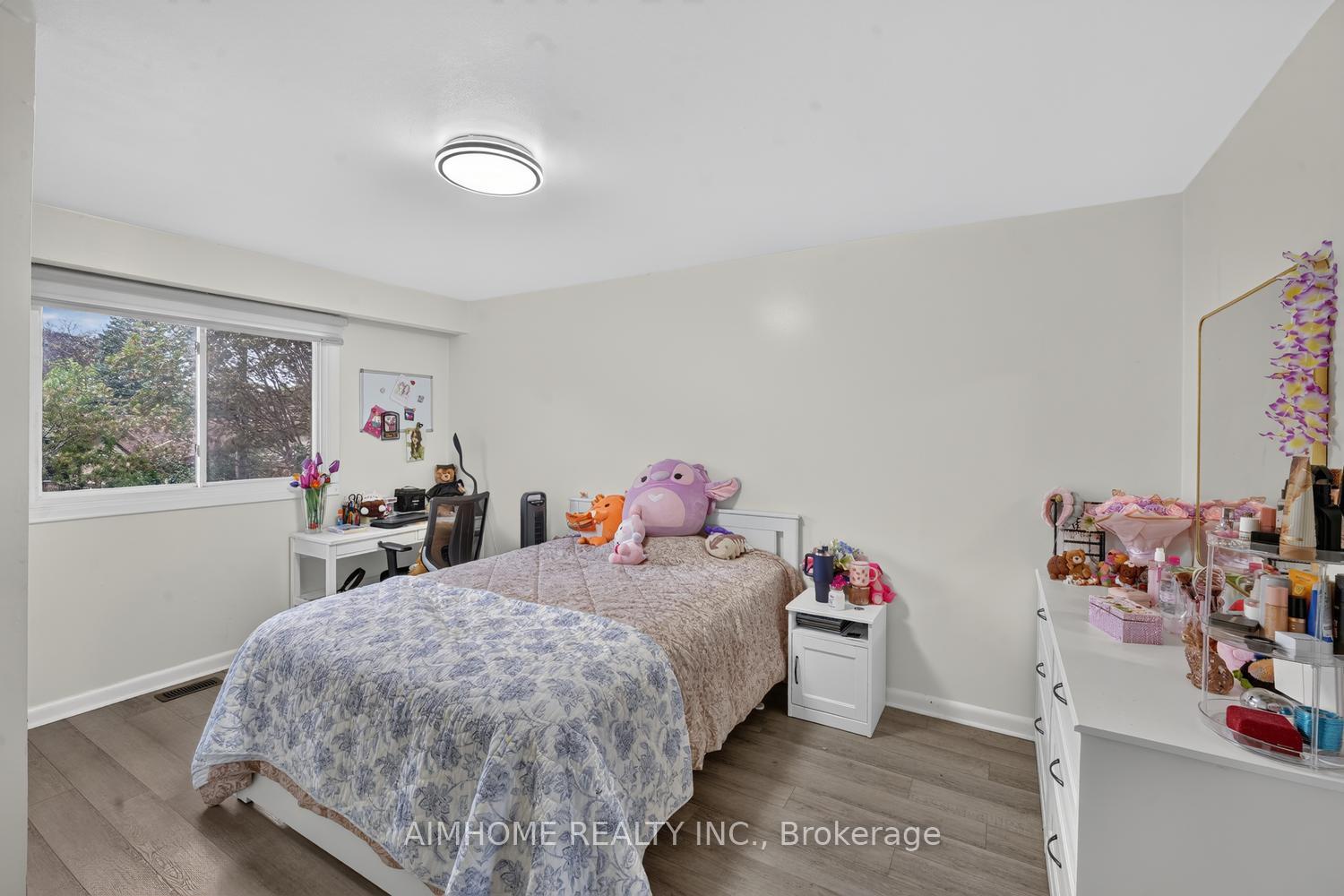 Photo 14 of 166 Guildwood Parkway, Scarborough, Guildwood — HOMEH