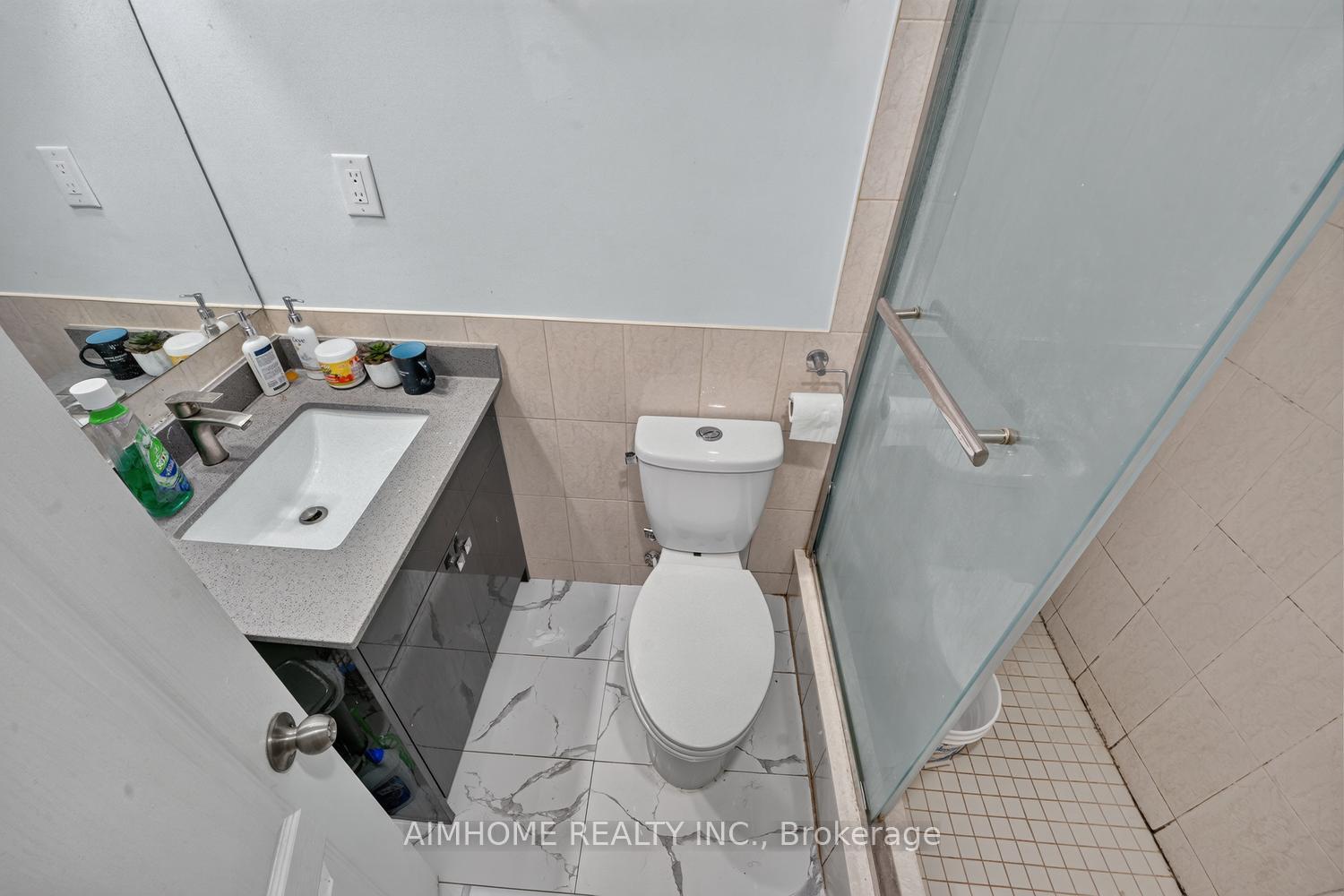 Photo 16 of 166 Guildwood Parkway, Scarborough, Guildwood — HOMEH