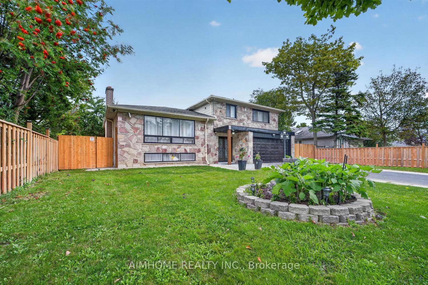 Photo 31 of 166 Guildwood Parkway, Scarborough, Guildwood — HOMEH