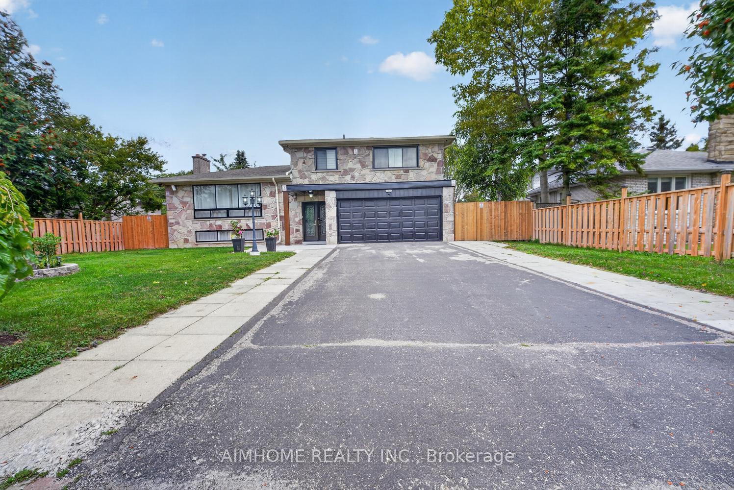 Photo 32 of 166 Guildwood Parkway, Scarborough, Guildwood — HOMEH