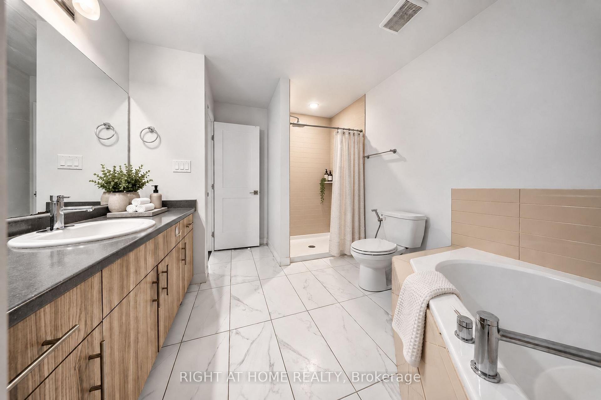 Photo 13 of Unit 177, 30 Times Square Boulevard, Hamilton, Stoney Creek Mountain — HOMEH