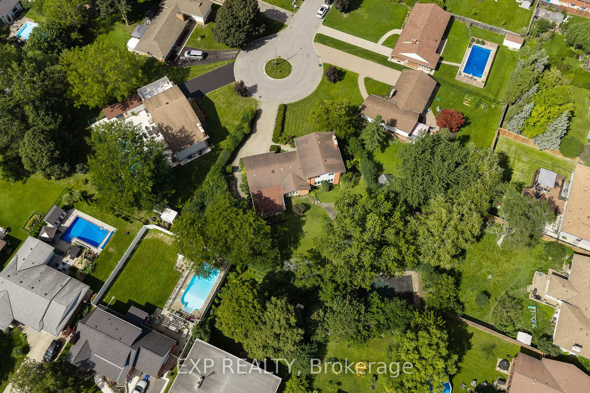 Photo 7 of 3546 Eton Crescent, Niagara Falls, Casey — HOMEH
