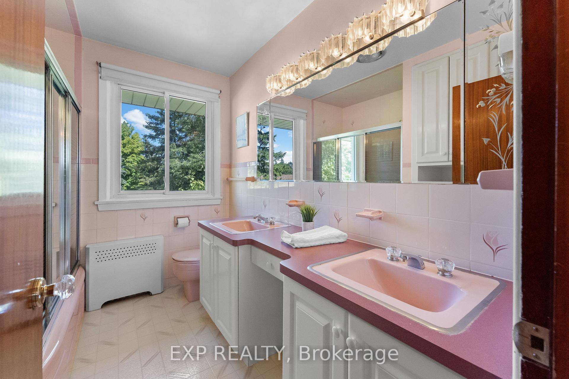 Photo 30 of 3546 Eton Crescent, Niagara Falls, Casey — HOMEH