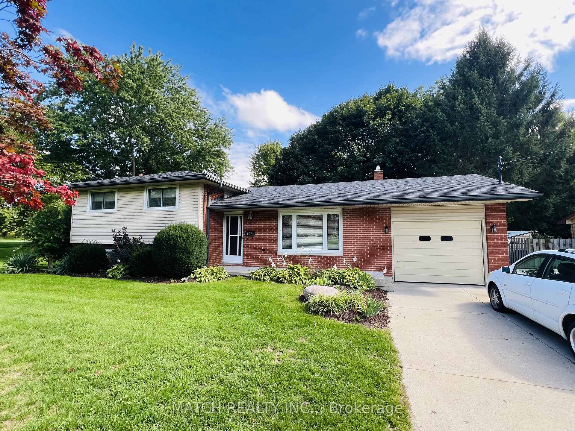Photo of 128 Erie Avenue