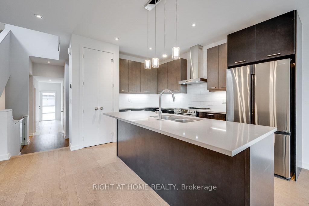 Photo 8 of 1030 Eider Street, Ottawa, Riverside South/Gloucester Glen — HOMEH