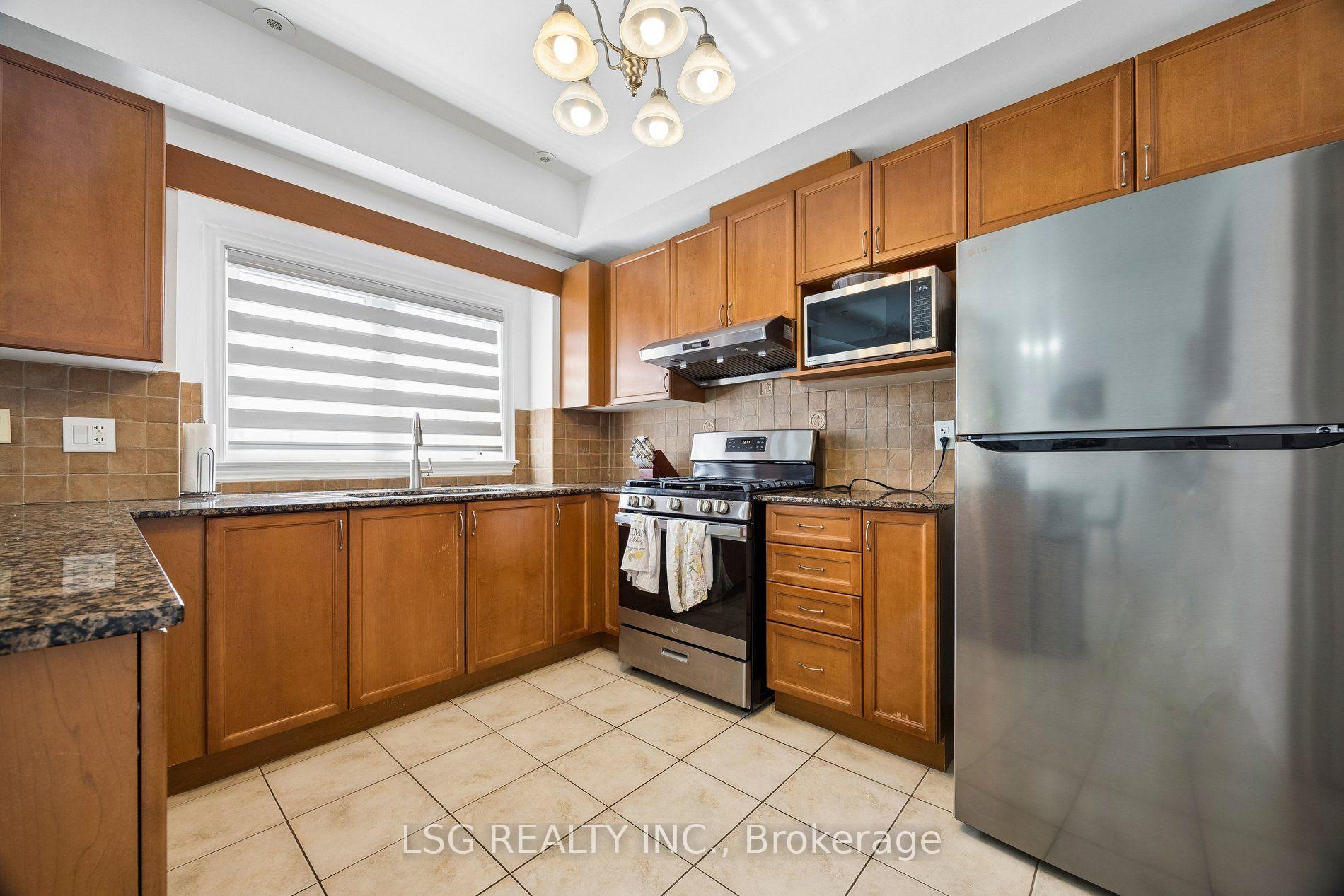 Photo 11 of 4777 7 Highway, Vaughan, East Woodbridge — HOMEH