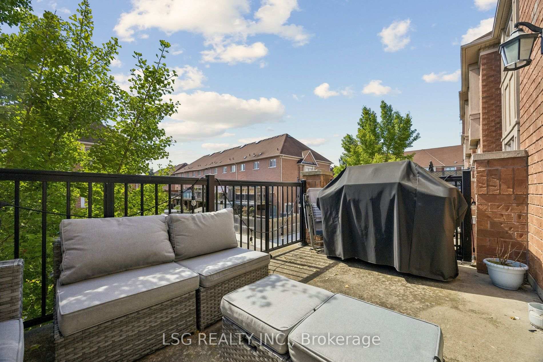 Photo 18 of 4777 7 Highway, Vaughan, East Woodbridge — HOMEH