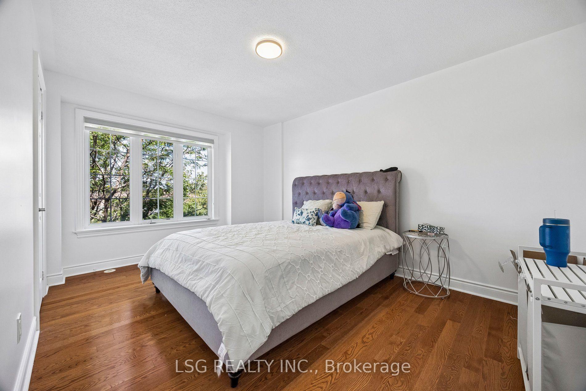 Photo 24 of 4777 7 Highway, Vaughan, East Woodbridge — HOMEH