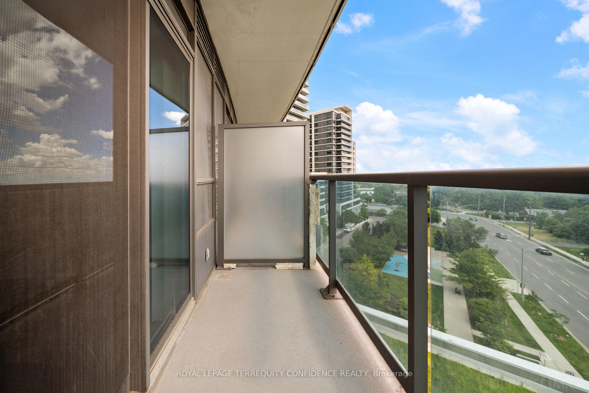 Photo 8 of Unit 727, 7161 Yonge Street, Markham, Grandview — HOMEH
