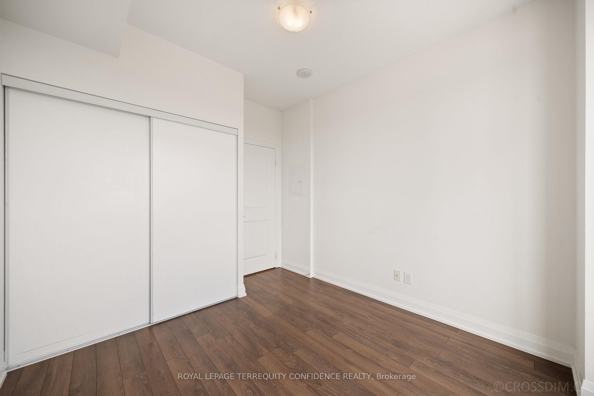 Photo 13 of Unit 727, 7161 Yonge Street, Markham, Grandview — HOMEH