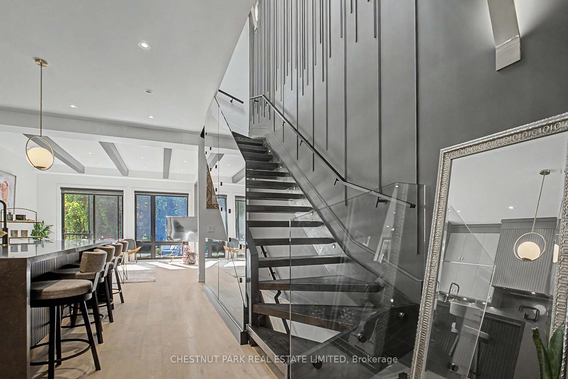 Photo 19 of 150 Sheldon Avenue, Etobicoke, Alderwood — HOMEH