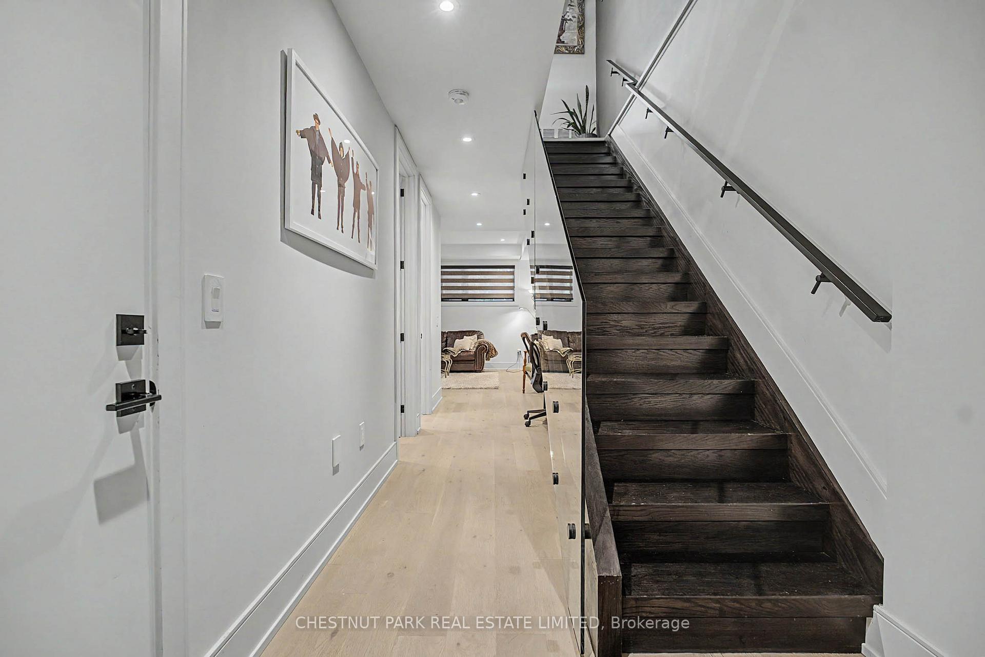 Photo 39 of 150 Sheldon Avenue, Etobicoke, Alderwood — HOMEH
