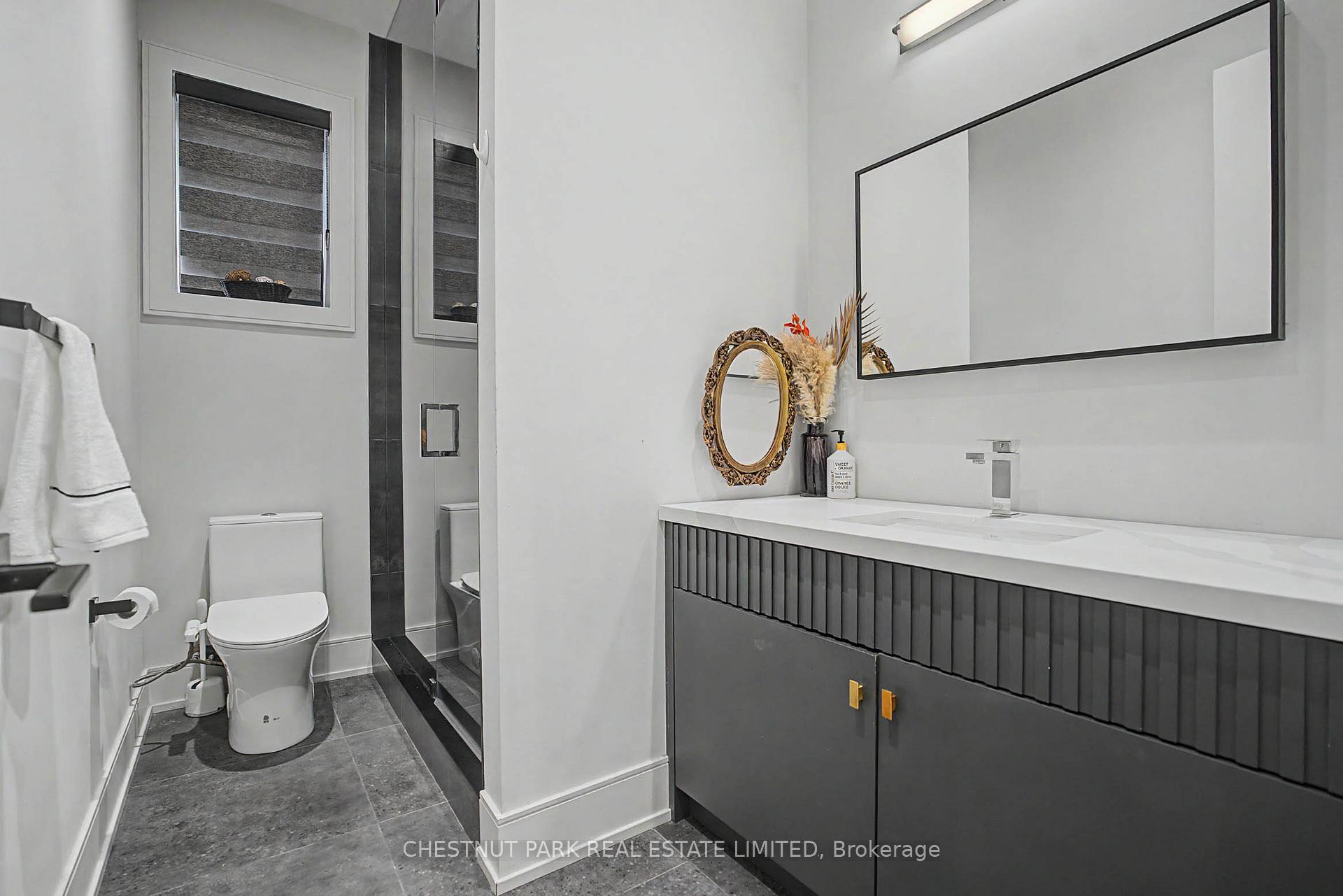 Photo 43 of 150 Sheldon Avenue, Etobicoke, Alderwood — HOMEH
