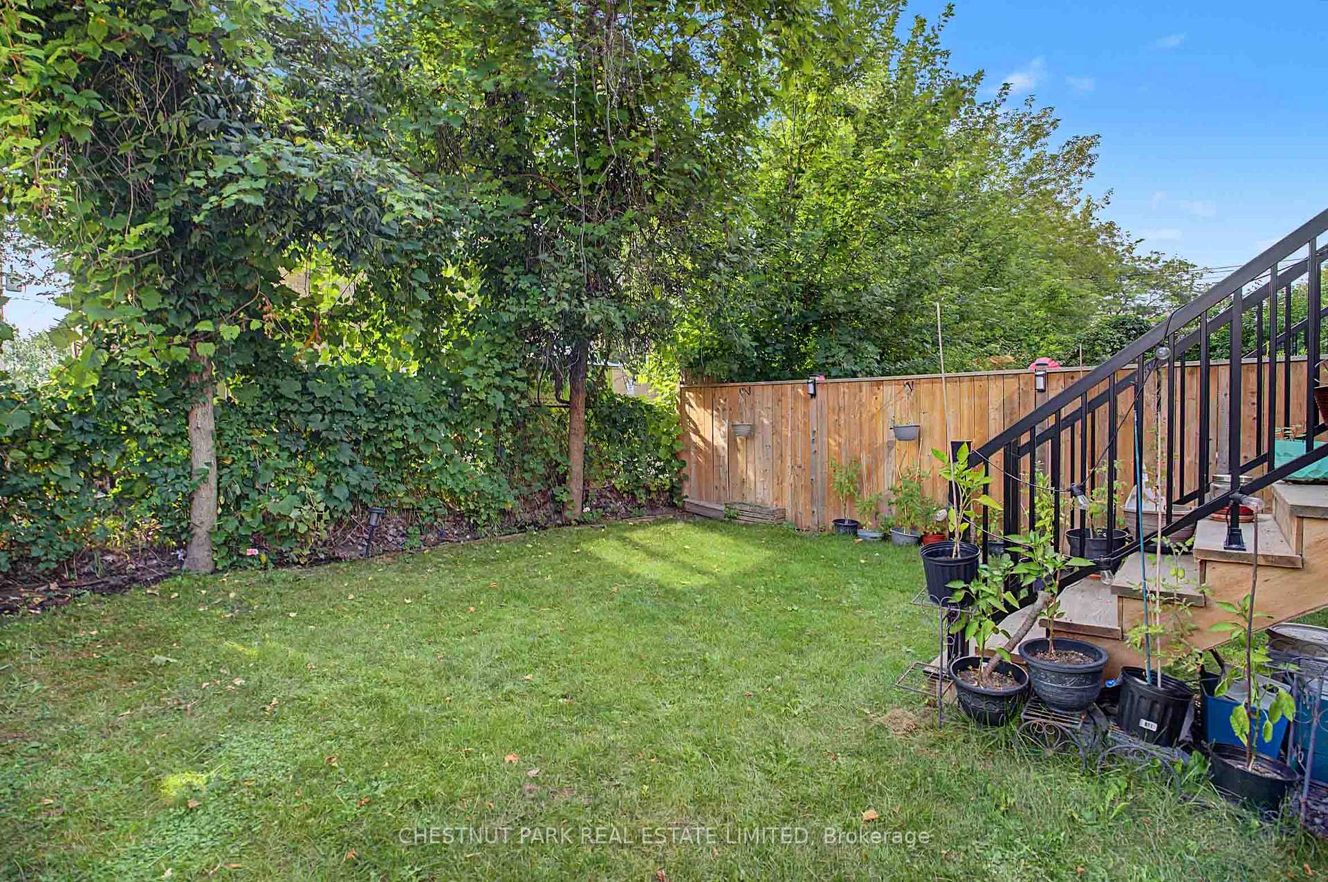 Photo 48 of 150 Sheldon Avenue, Etobicoke, Alderwood — HOMEH