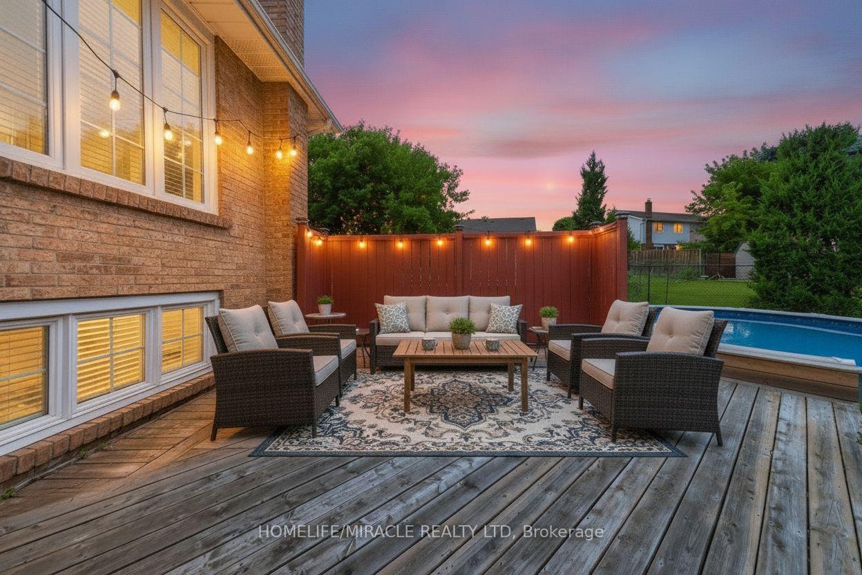 Photo 32 of 37 Blackthorn Lane, Brampton, Brampton North — HOMEH