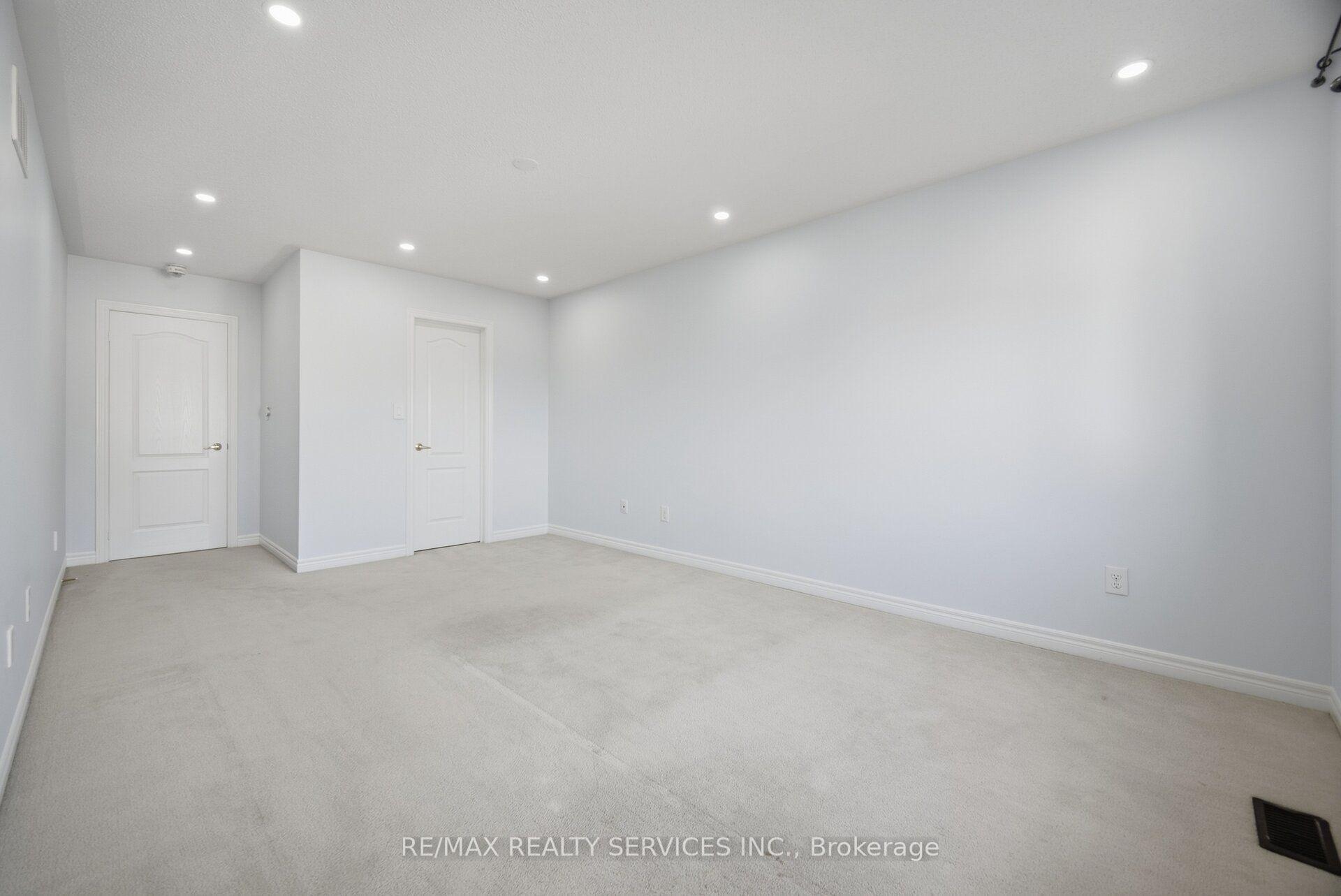 Photo 27 of 279 Remembrance Road, Brampton, Northwest Brampton — HOMEH
