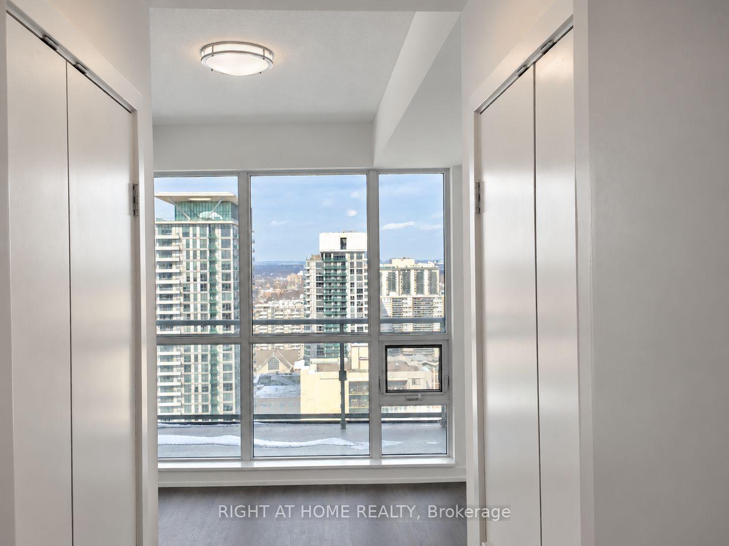 Photo 12 of Unit 2403, 89 Dunfield Avenue, Toronto, Mount Pleasant West — HOMEH